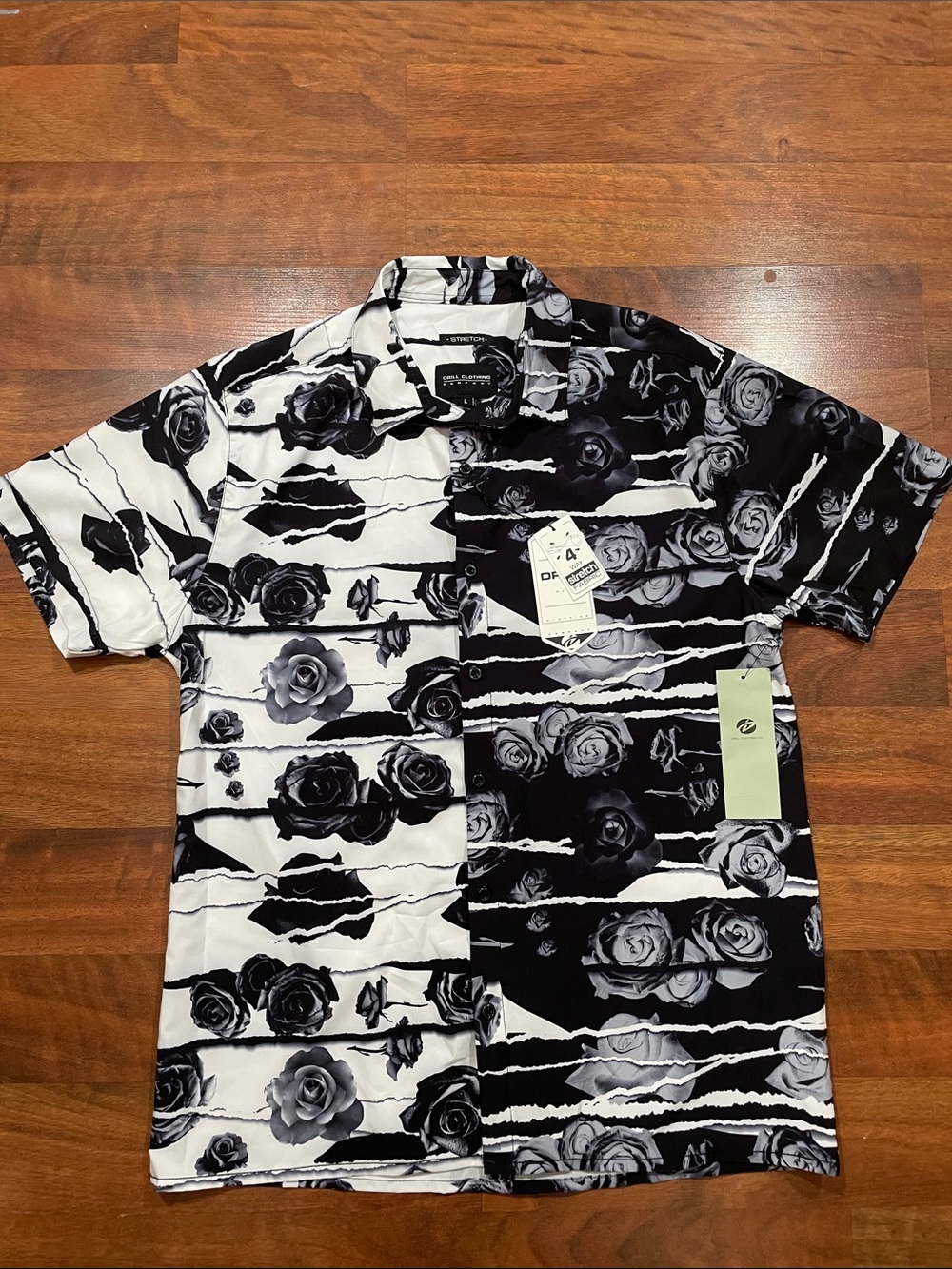 Men's Black & White Rose-Print Short Sleeve Button-Down Shirt